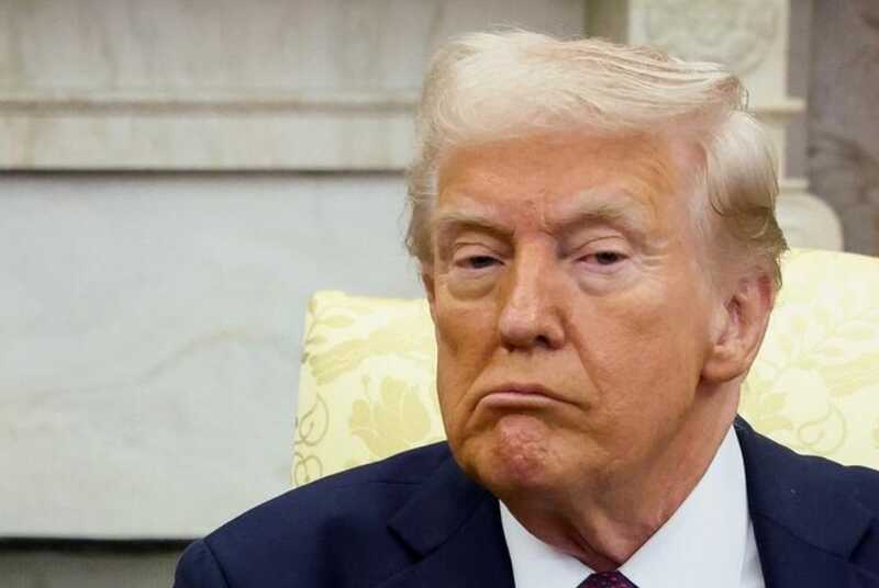 Администрация Трампа ужесточает контроль за банковскими операциями мигрантов